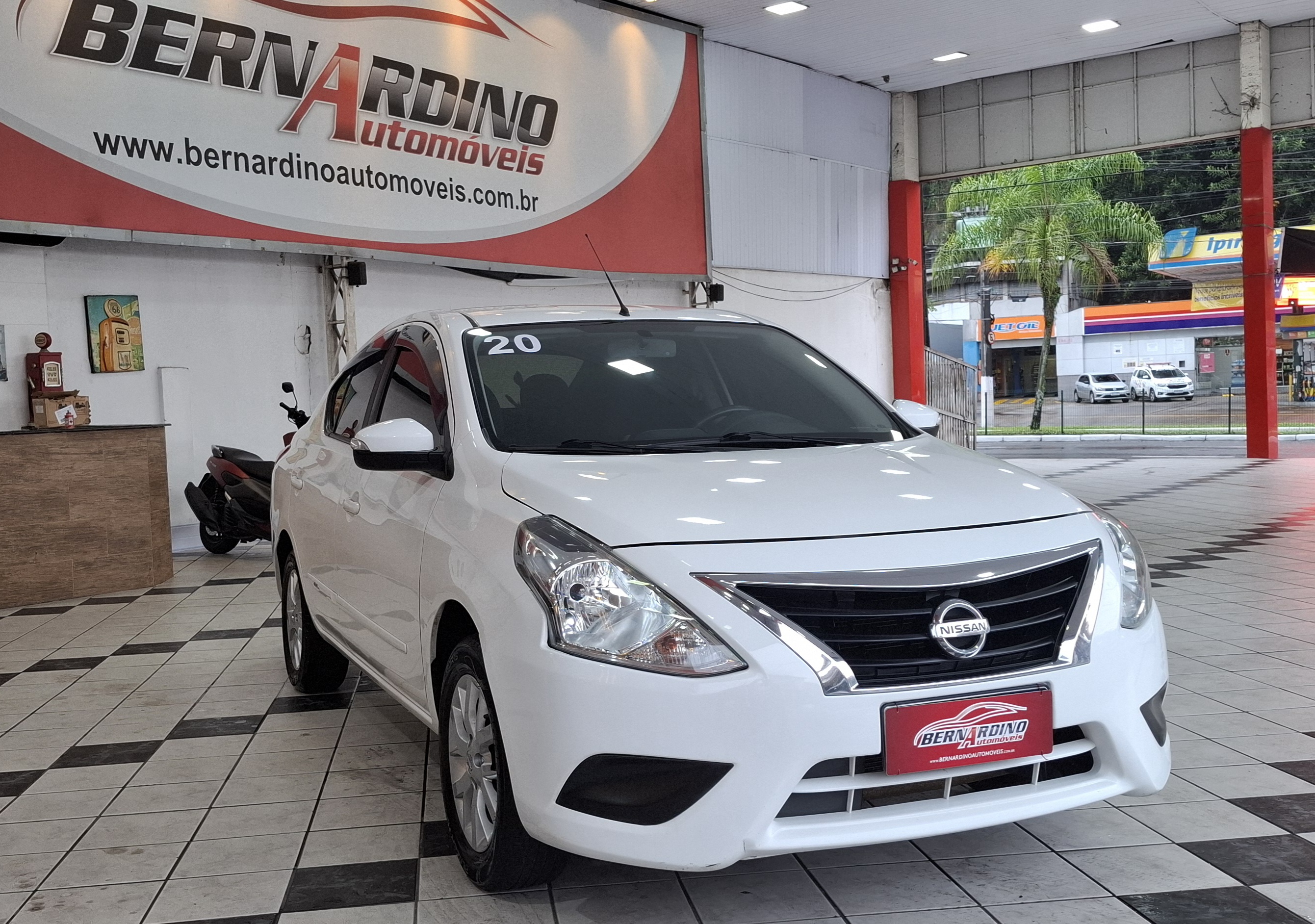 Versa